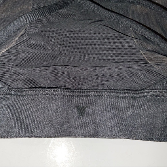 NWOT Women’s Victoria’s Secret Flow On Point Strappy Back Sports Bra Black XL - Picture 5 of 6